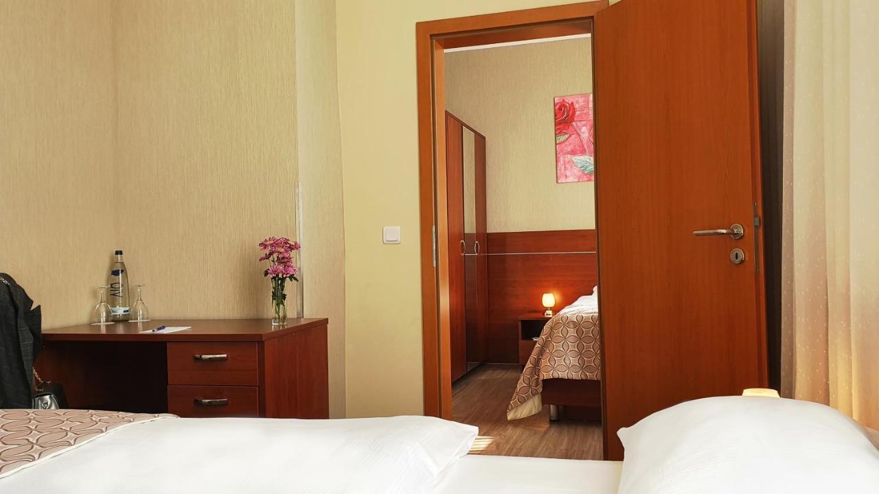 Hotel Atlas Halle Галль Экстерьер фото