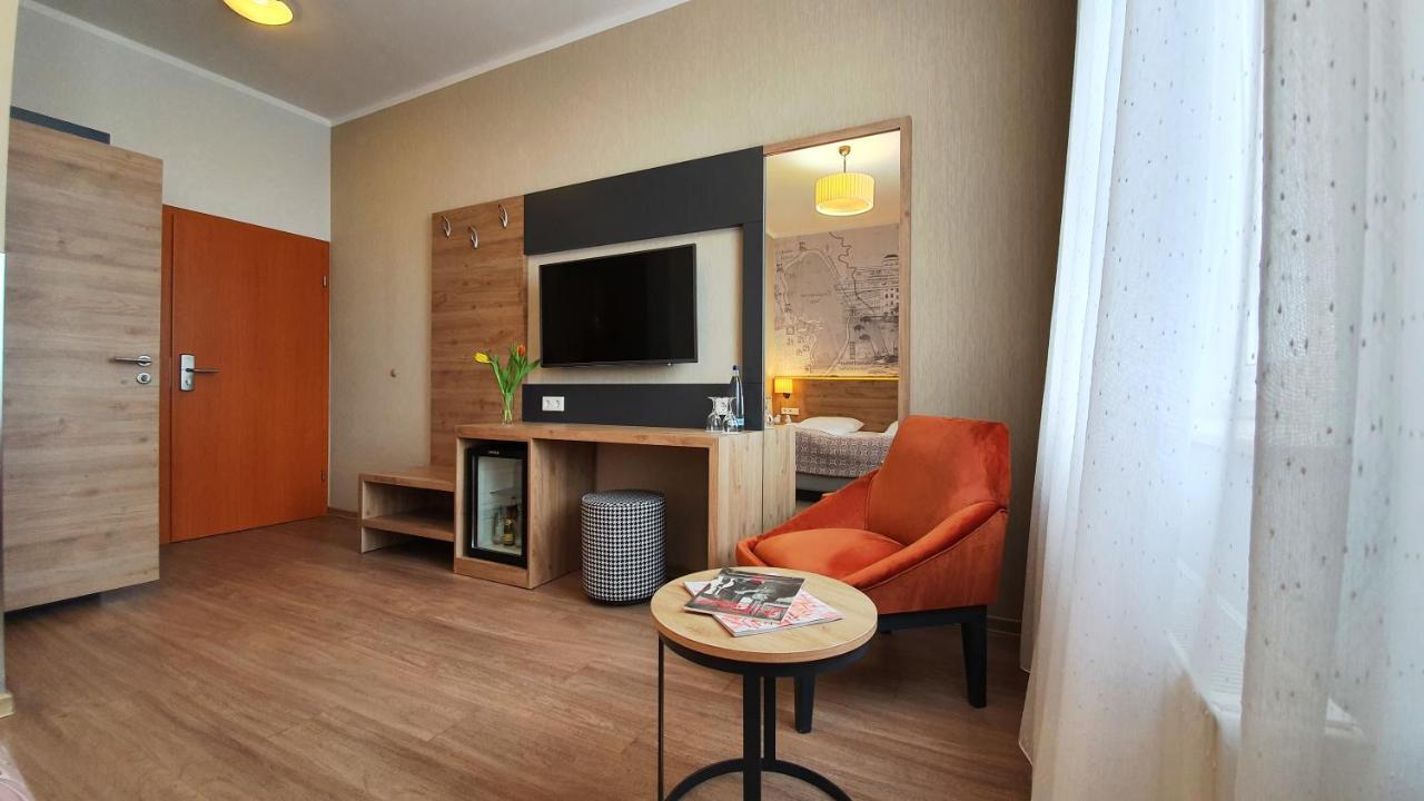 Hotel Atlas Halle Галль Экстерьер фото