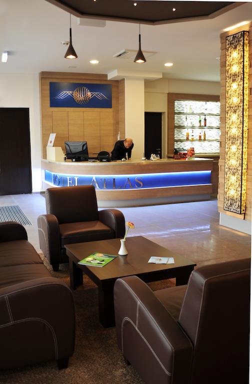 Hotel Atlas Halle Галль Экстерьер фото